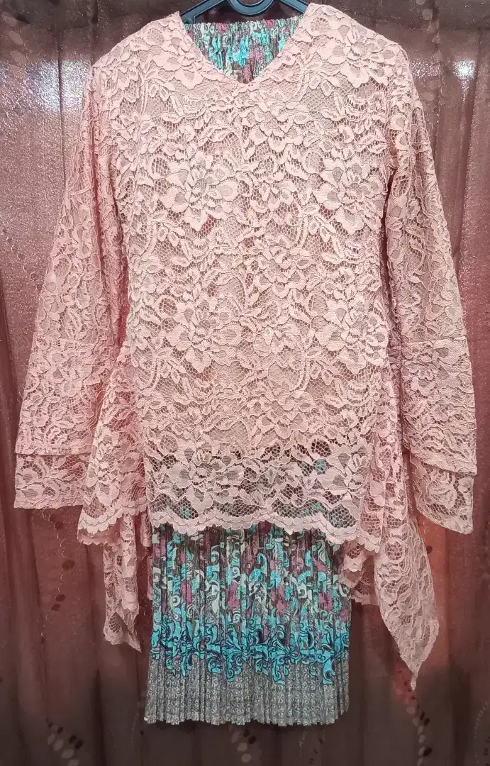 PL Kebaya rasa baru