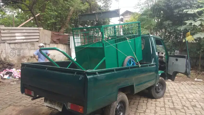 Gerobak sampah besi