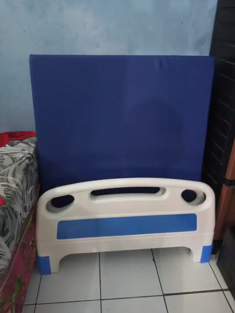 Bed Pasien 2 engkol