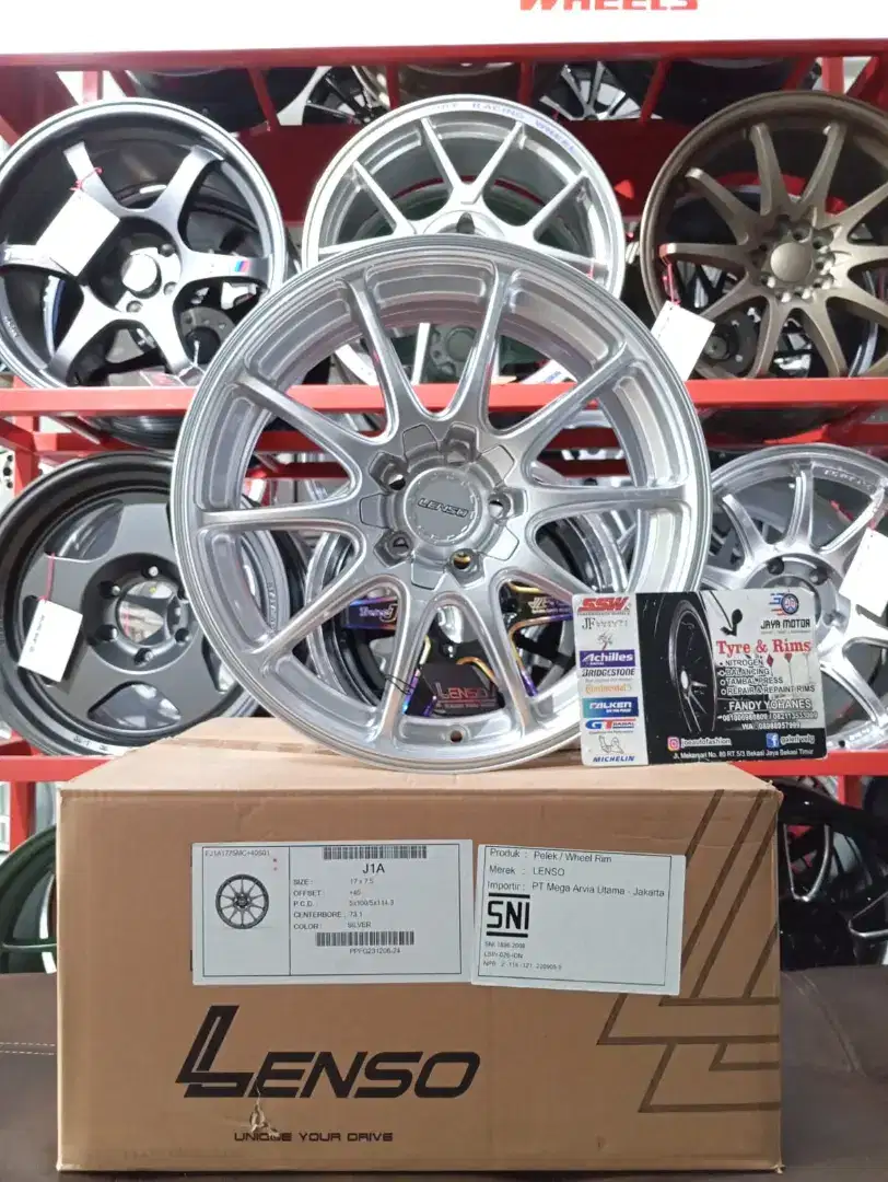 Velg lenso J1A r17 5x100/114.3 lbr7,5 et40