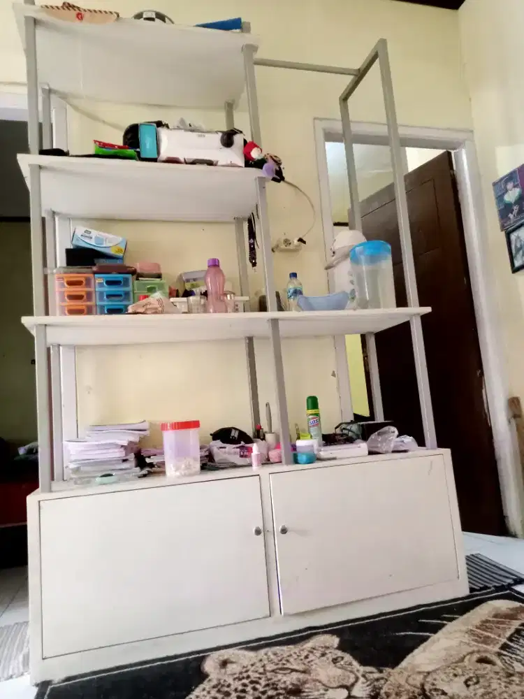 Jual cepat lemari serba guna lokasi bogor