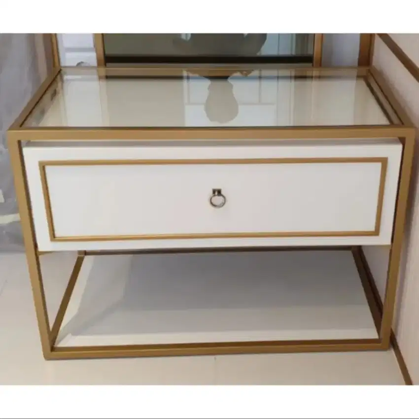 nakas / bedsite table minimalis best seller premium