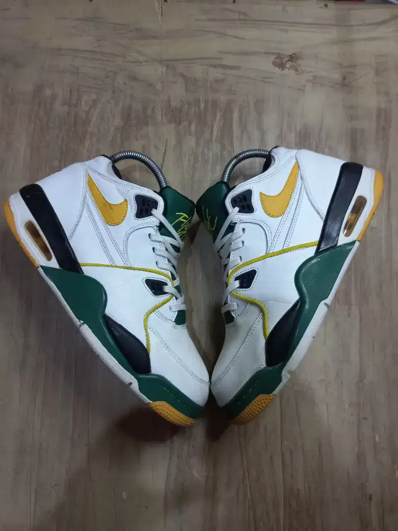 Nike air flight 89 seatlle supersonics