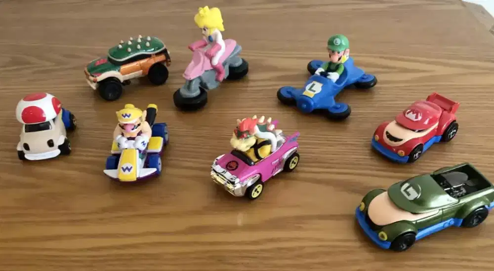 Diecast nintendo mainan mobil mario, pokemon, naruto