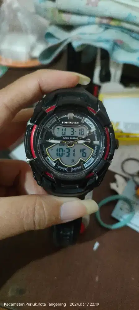 Jam tangan merek Fortuner