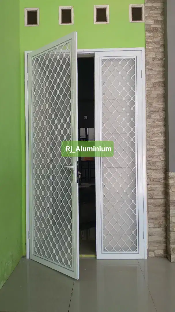 Pintu kasa nyamuk Aluminium,Pintu Expanda
