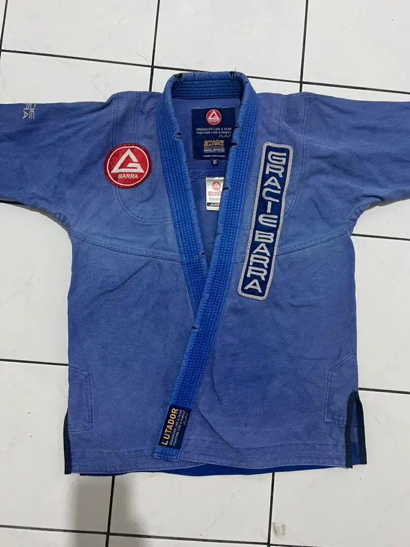 Baju GI Jiujitsu BJJ Gracie Barra Lutador asli amerika A1