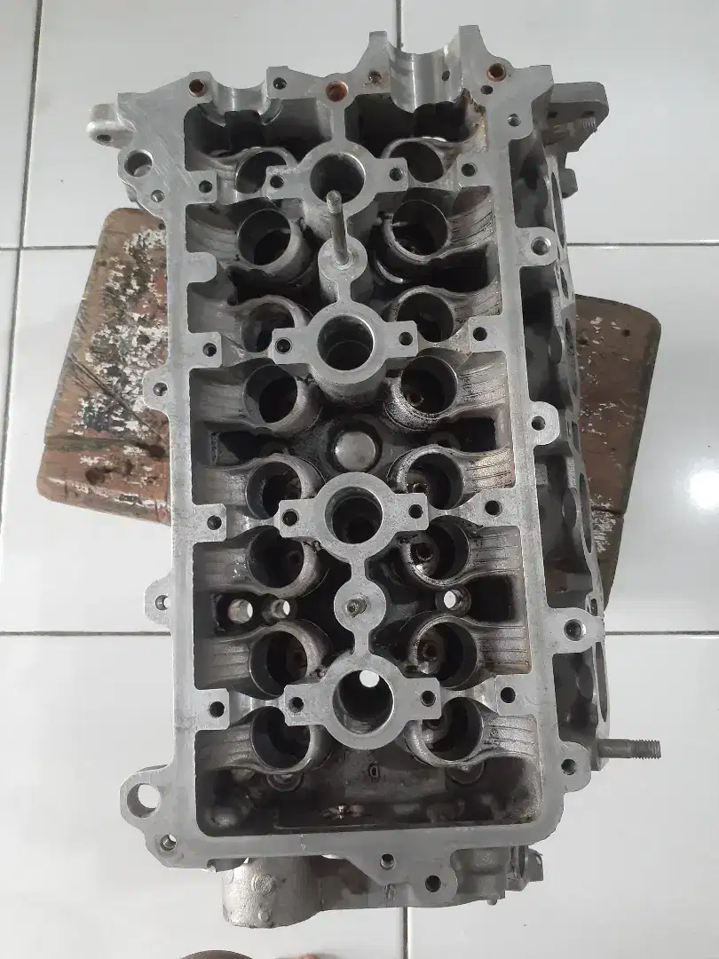 Cylinder head avanza