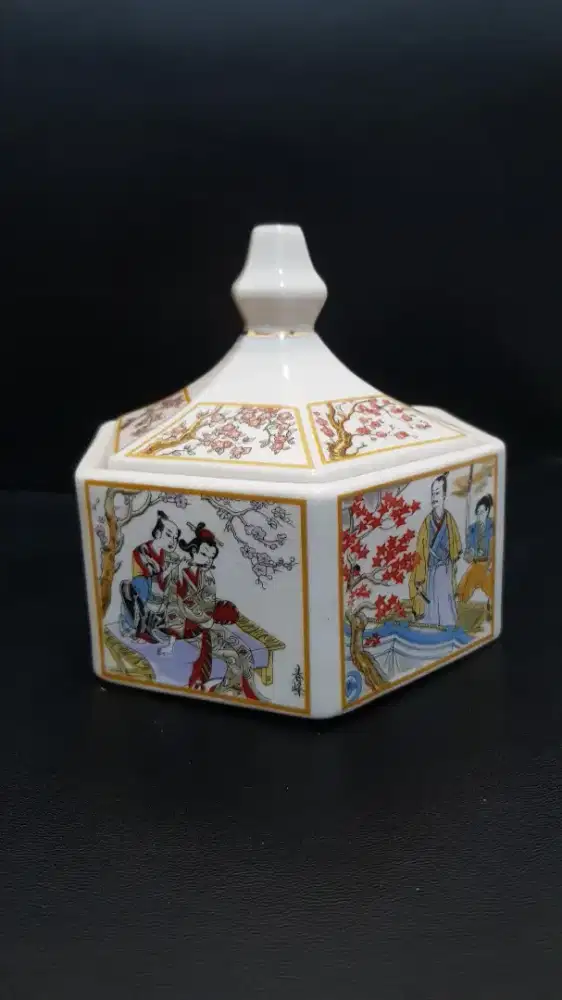 Tempat / wadah permen antik buatan toyoki japan original