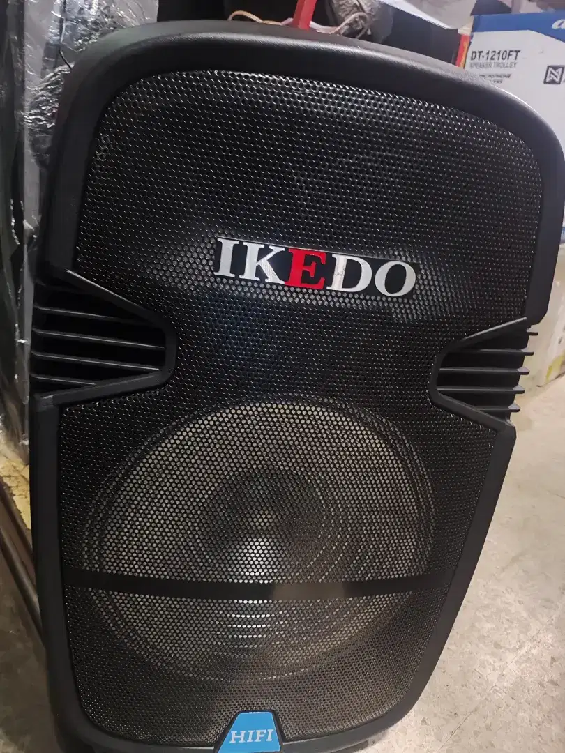 SPEAKER PORTABLE IKEDO 15 + 2 MIC WIRELESS