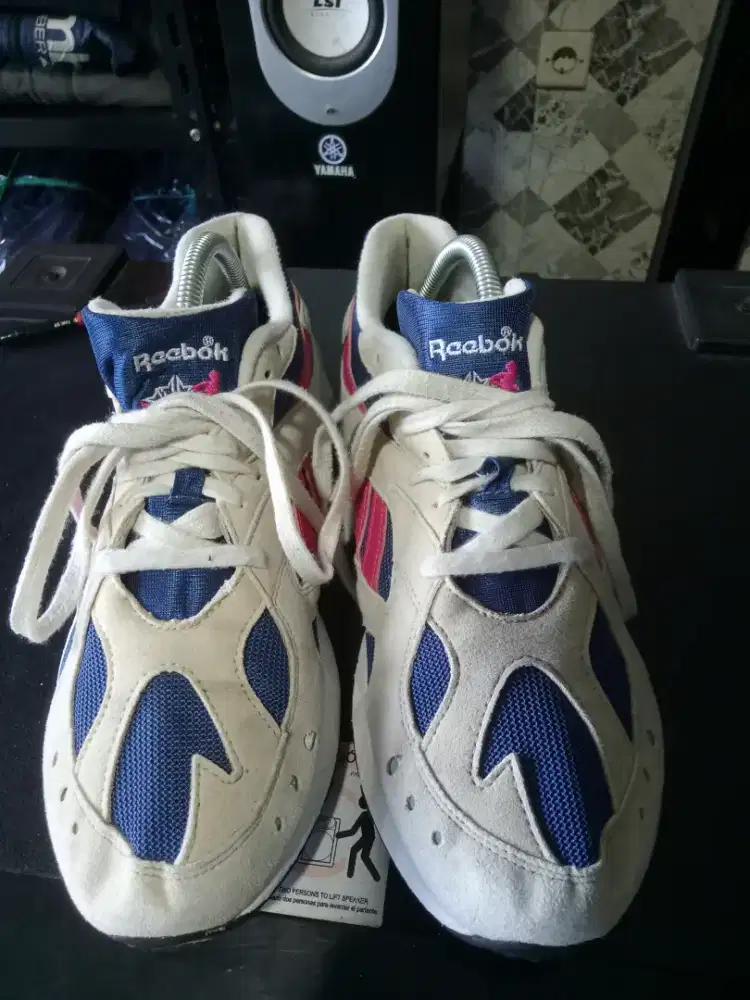 Jl sepatu Reebok Classik