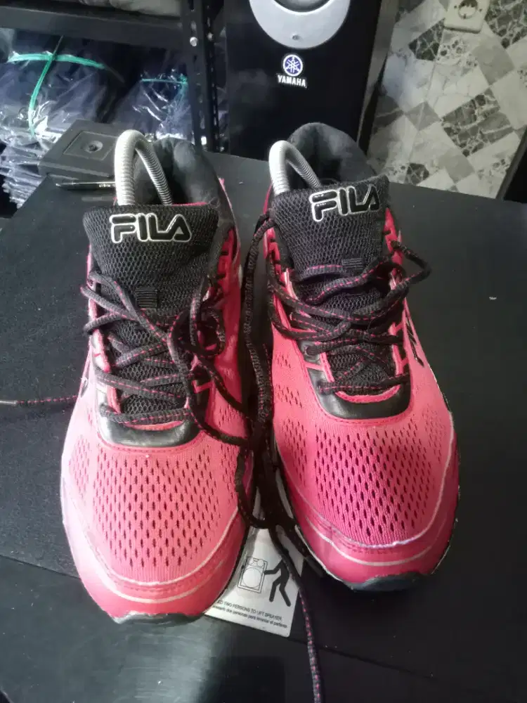 Sepatu fila womens