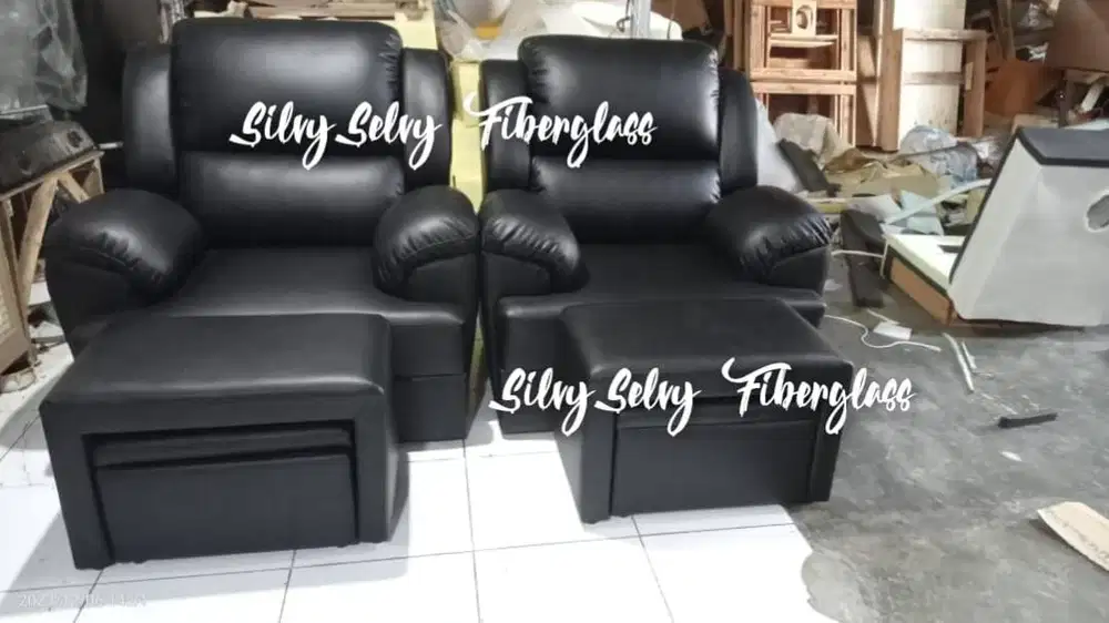 kursi refleksi di lengkapi degan busa dagronn