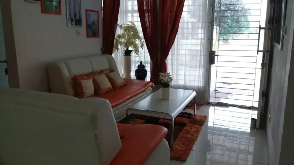 Dijual Rumah full furnished di Metland Menteng Cakung type cluster