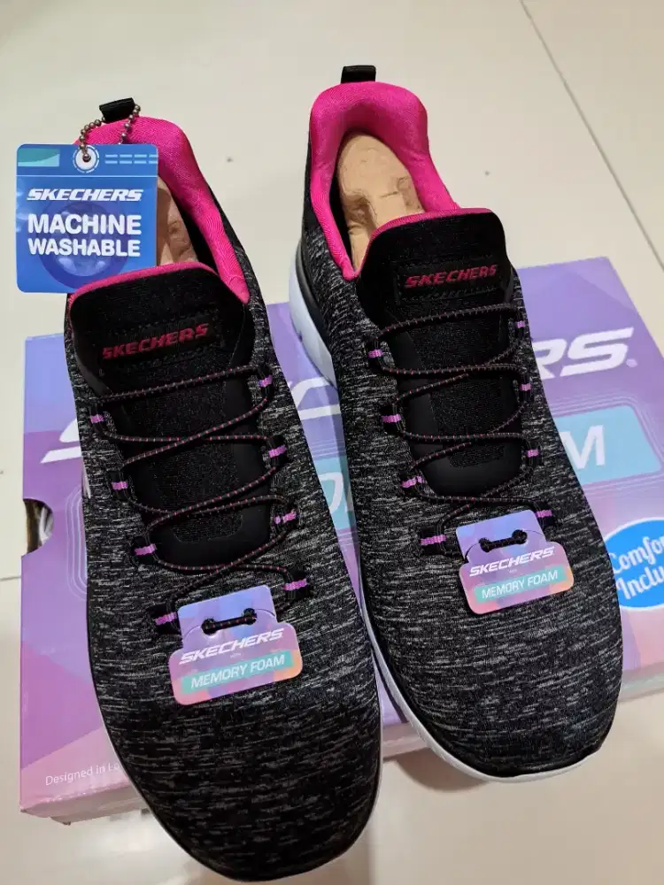 Skechers memory foam