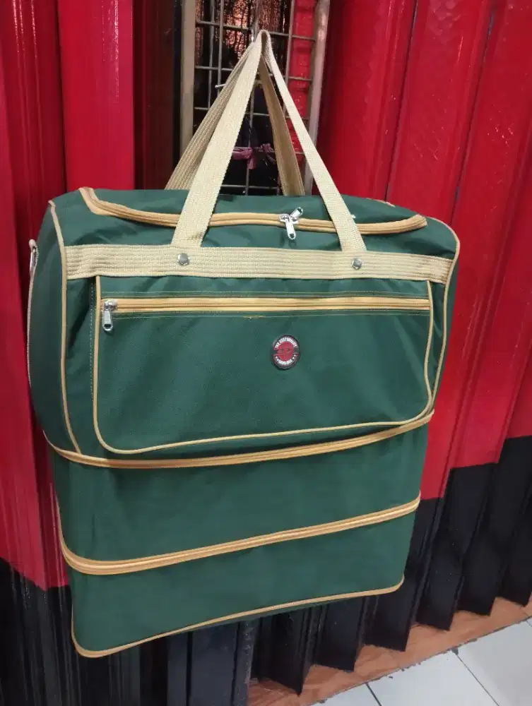 Jual tas pakaian tingkat roda