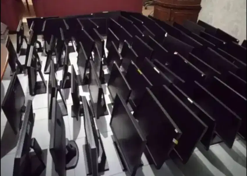 TERIMA JUAL BELI MONITOR DAN KOMPUTER LAIN NYA