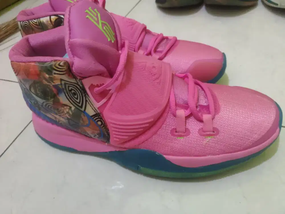 Kyrie 6 Preheat Tokyo Like New