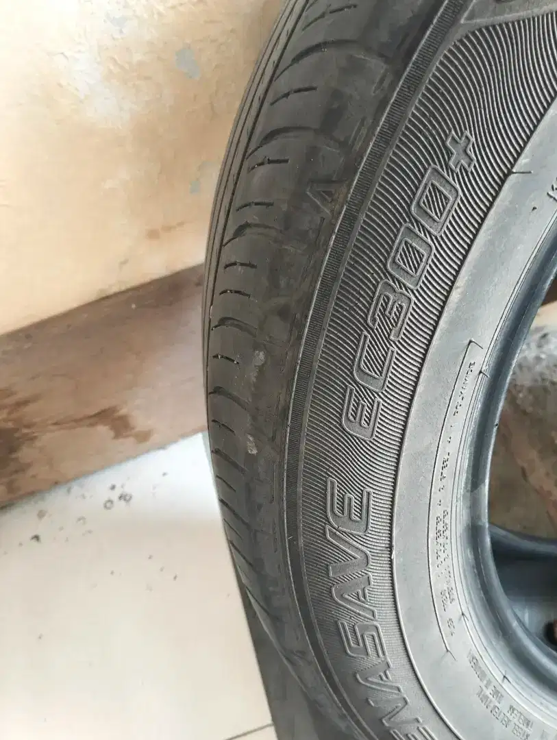 Ban Terios Dunlop Enasave 215/60 R17