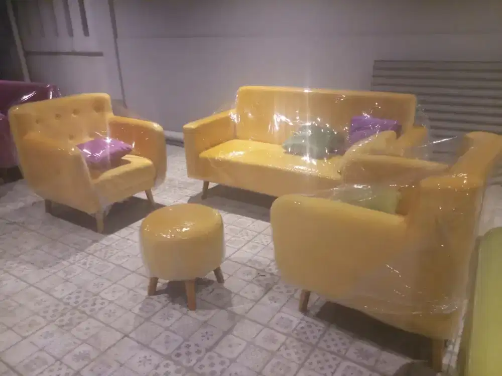 Sofa set 3+2+1  bisa pilih warna