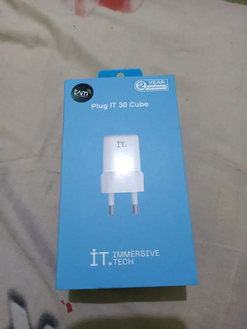 jual charger plug IT 30 cube baru belum terpakai