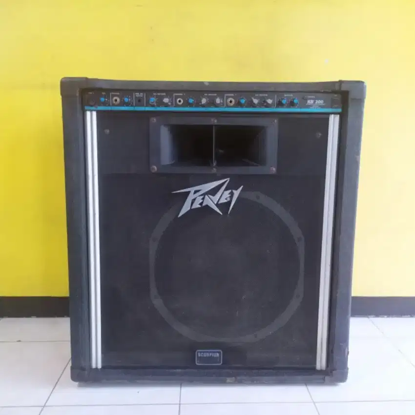 PEAVEY KB300 USA Backsound bekson Amply Amplifier