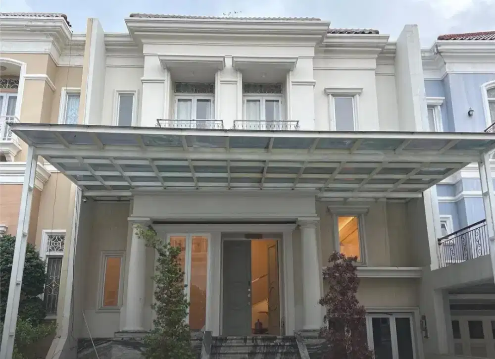 Dijual Rumah full furnished di Royal Gading Mansion