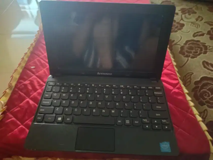 Lenovo macbookk