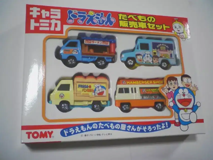 Diecast tomy mainan mobil one piece, pokemon, kamen rider