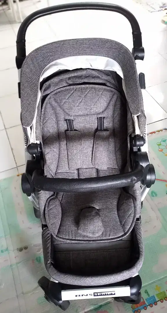 Stroler Stroller Kereta Dorong Bayi Cocolatte Quantum BNS Series