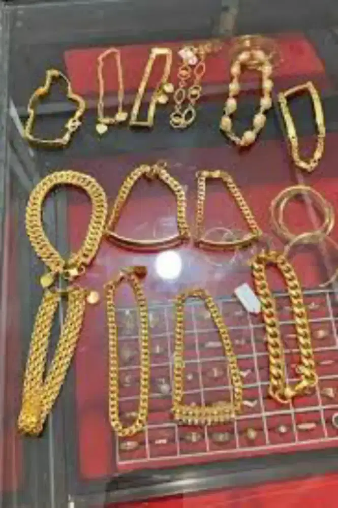 TERIMA JUAL- BELI EMAS BERLIAN DAN TANPA SURAT