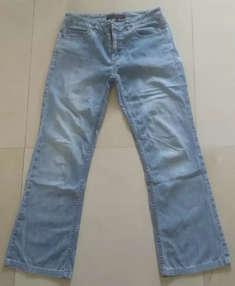 Jeans wanita Bossini