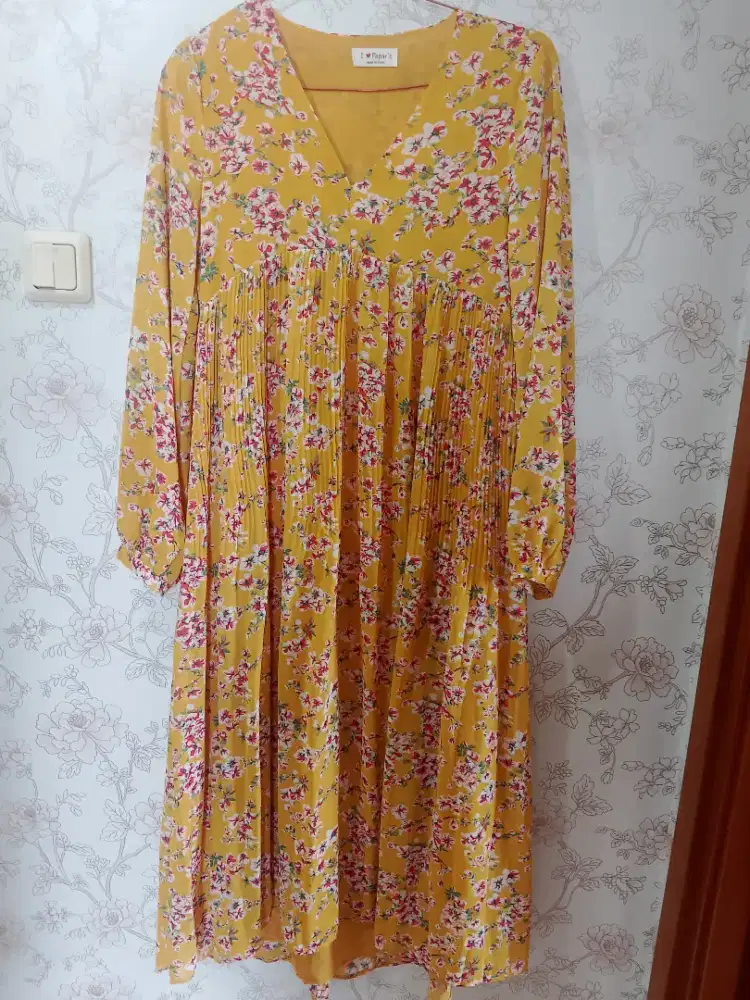 Dress bunga kuning