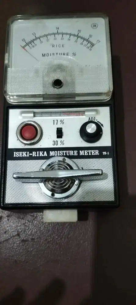 Alat tes padi merk iseki rika japan