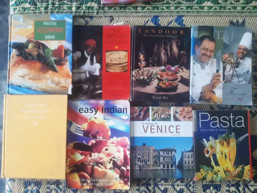 Buku aneka resep makanan luar negeri hard cover
