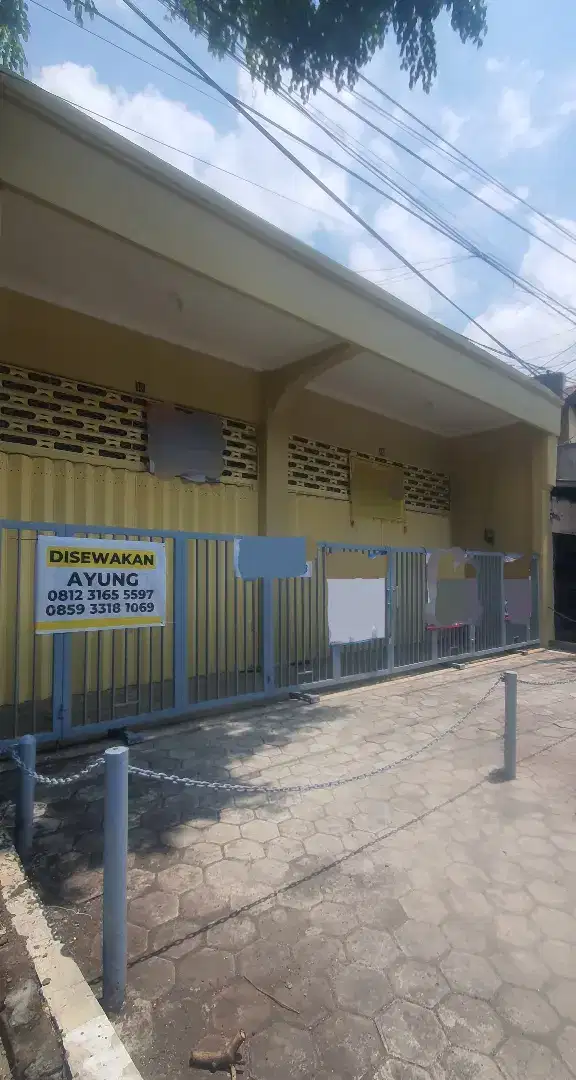 DISEWAKAN Rmh komersial kosonga diNOL Jl kembar Manyar Kertoarjo Sby