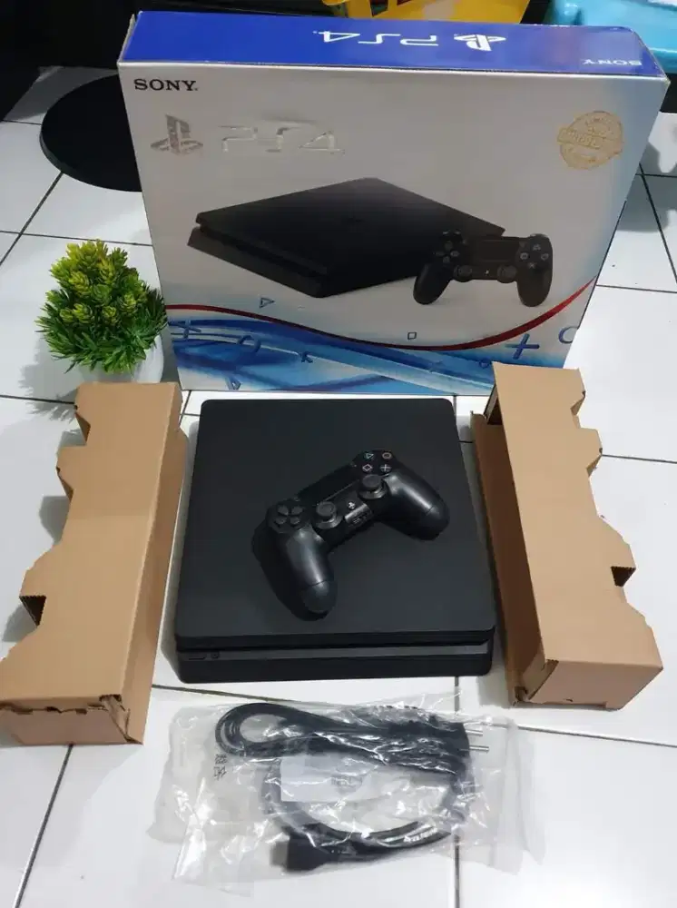 PS4 Slim Hardis 1 TB Fullgame
