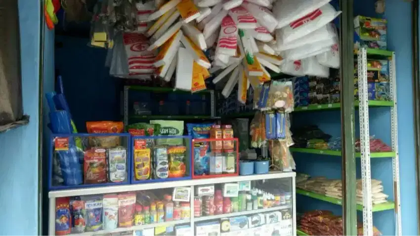 Makanan ikan hias