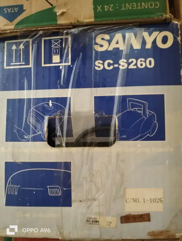 Vakum vacum  merek Sanyo jarang pakai like New murah meriah