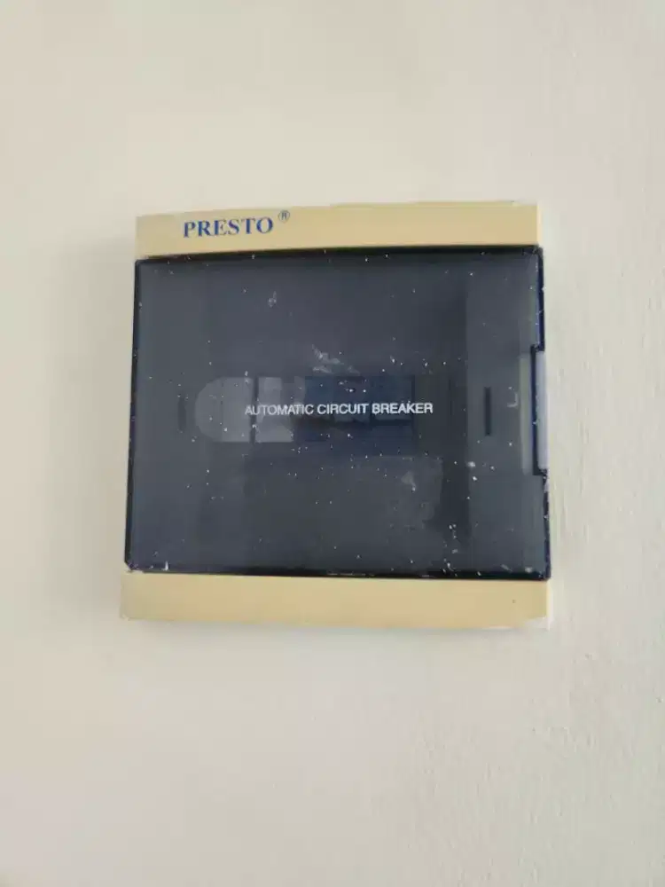 Teknisi listrik,amprah listrik,konsler,box MCB,dll