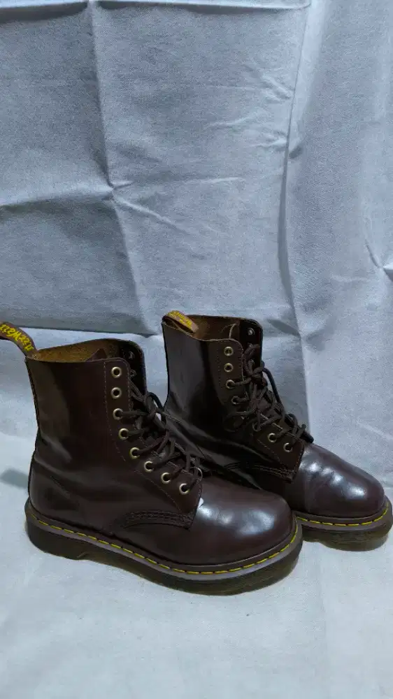 Boots docmart ori asia
