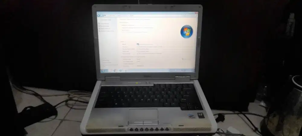 Nego Laptop Dell Xps M140