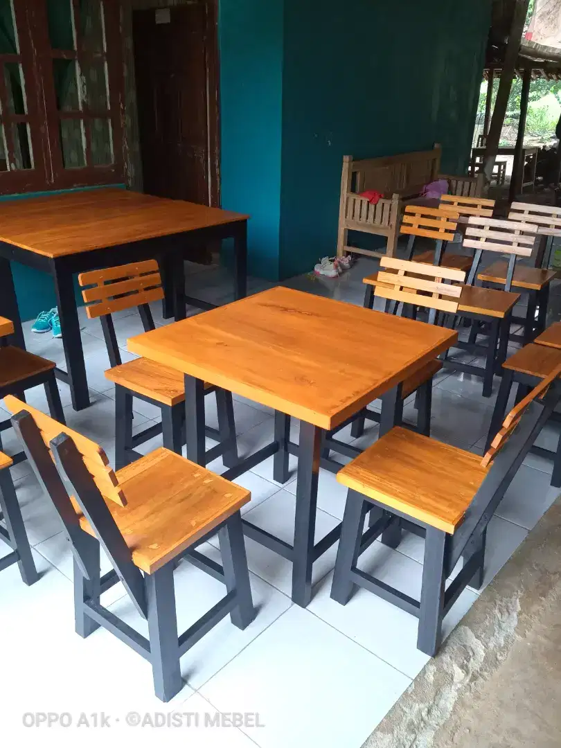 Meja kursi set warung cafe kedai
