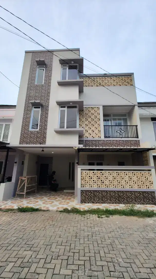 Dijual rumah cluster di Witanaharja-Pamulang