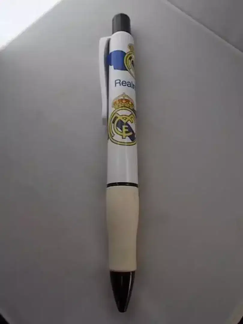 pen bolpoin real madrid