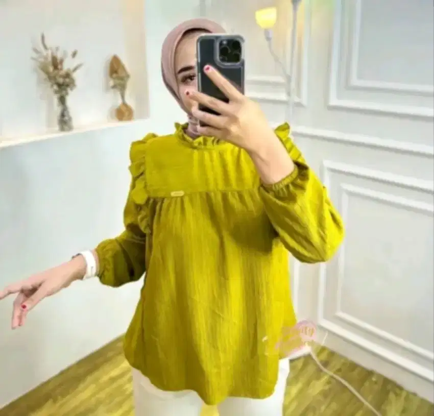 Blouse wanita lady crush second like new