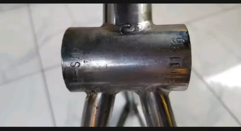 Sepeda Cruiser low rider chrome frame Gorilla ringan