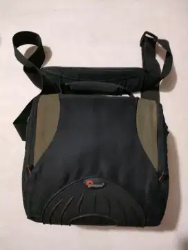 Tas Lowepro Kamera DSLR