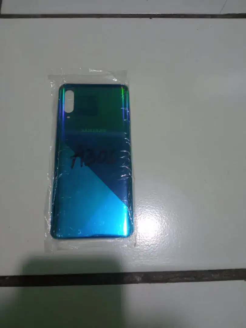 Backdoor samsung A30s Kondisi baru
Warna green/hijau