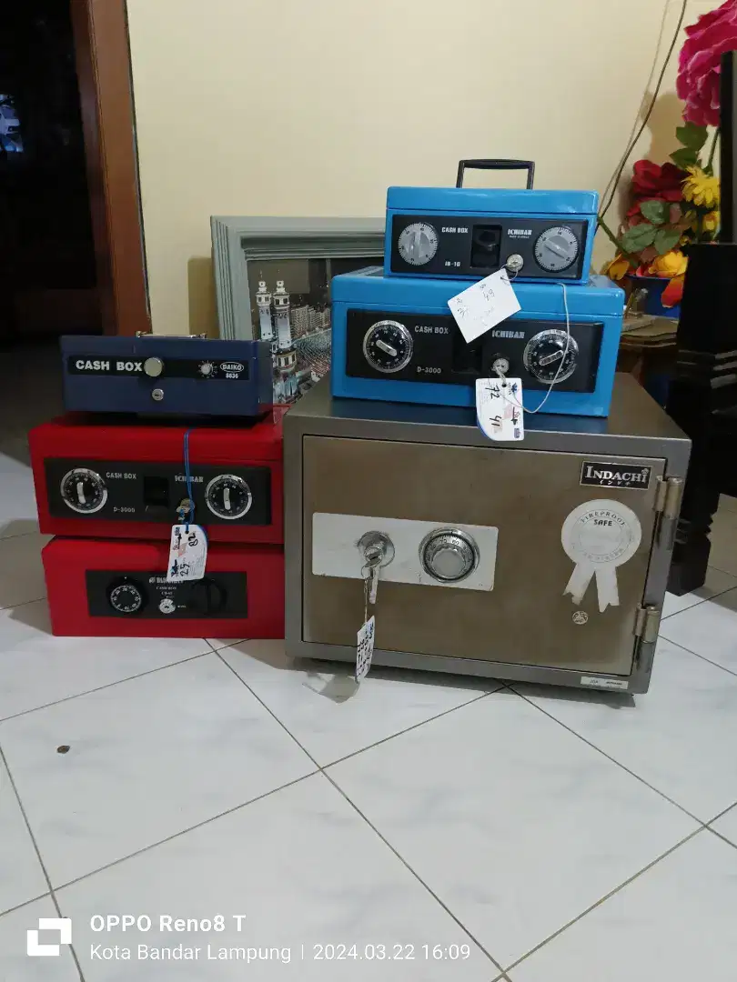 Di jual brankas dan cash box